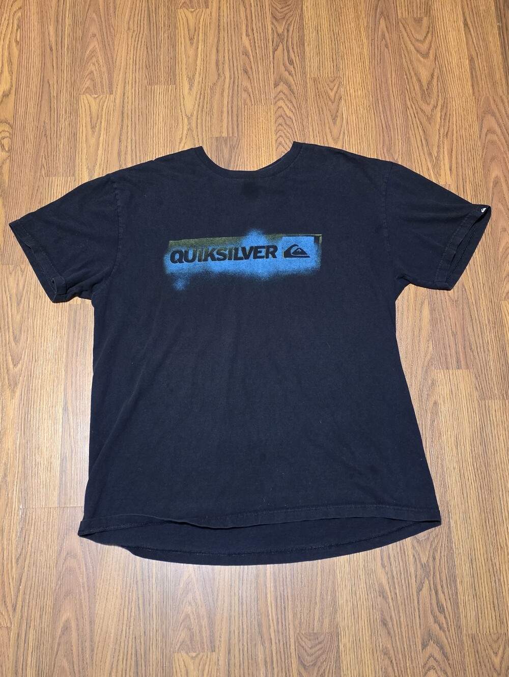Vintage Y2K Quiksilver Graphic Tee Mens XL Faded Black Surf Skate 2000s E40